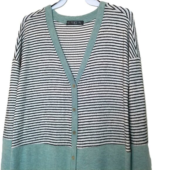 Cardigan MEDIUM Long Sleeve Knit Lightweight button-down top Sweater summer - Picture 9 of 10
